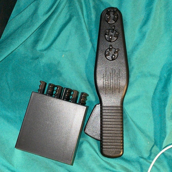 NIB Cirrus Styling Wand/Comb, hair accessory that curls and adds volume - Picture 2 of 3